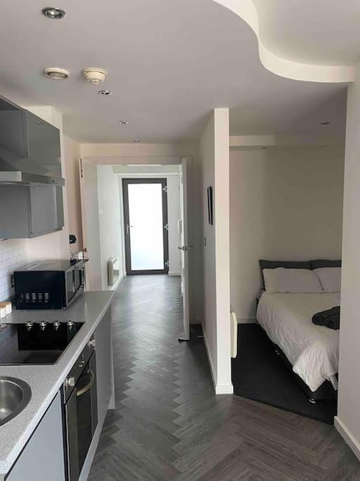 Stunning apartment in the heart of Leeds — photo 6