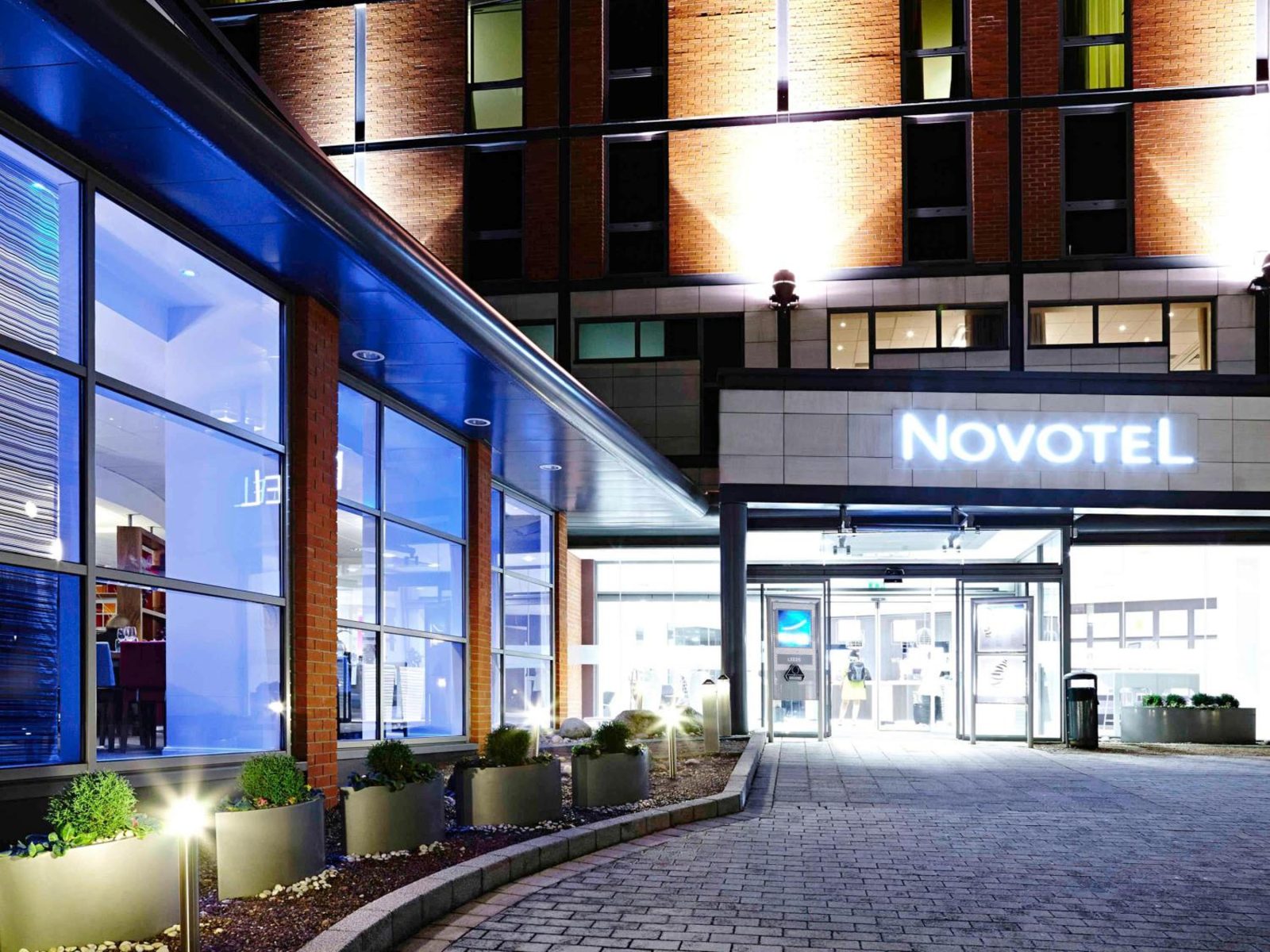 Novotel Leeds Centre — photo 2