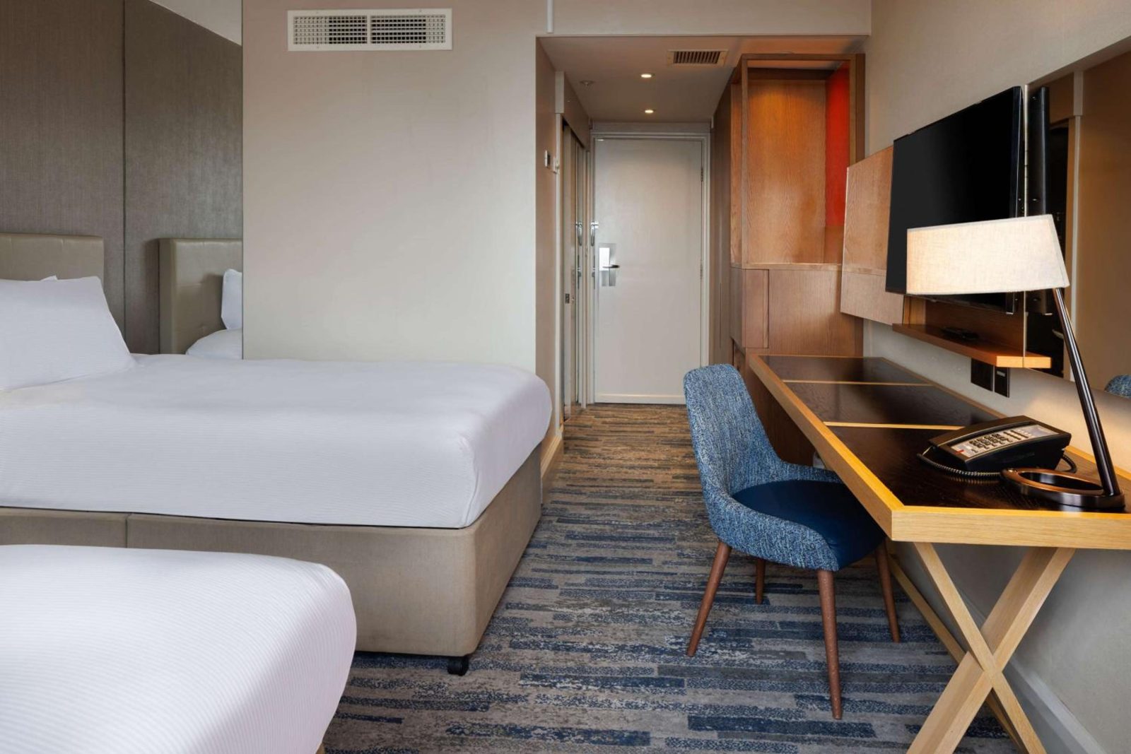 Hilton Leeds City — photo 4